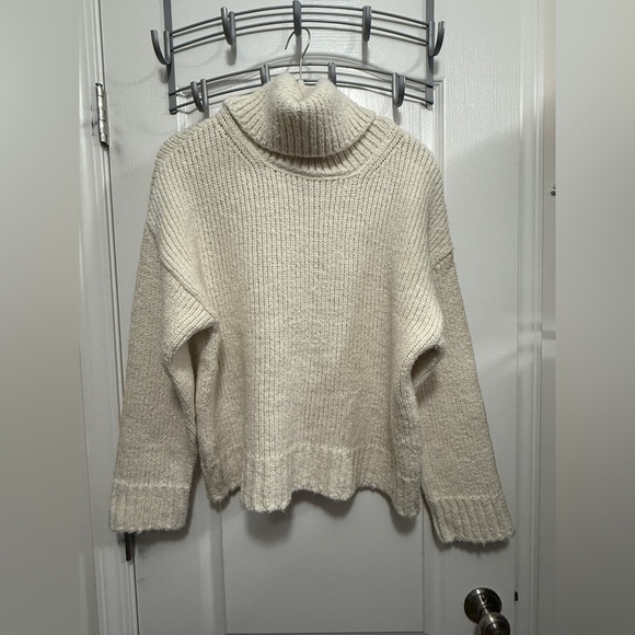 Industry Republic Women's Pink & Ivory Acrylic/Viscose Striped Knit Sweater NEW - Picture 11 of 14